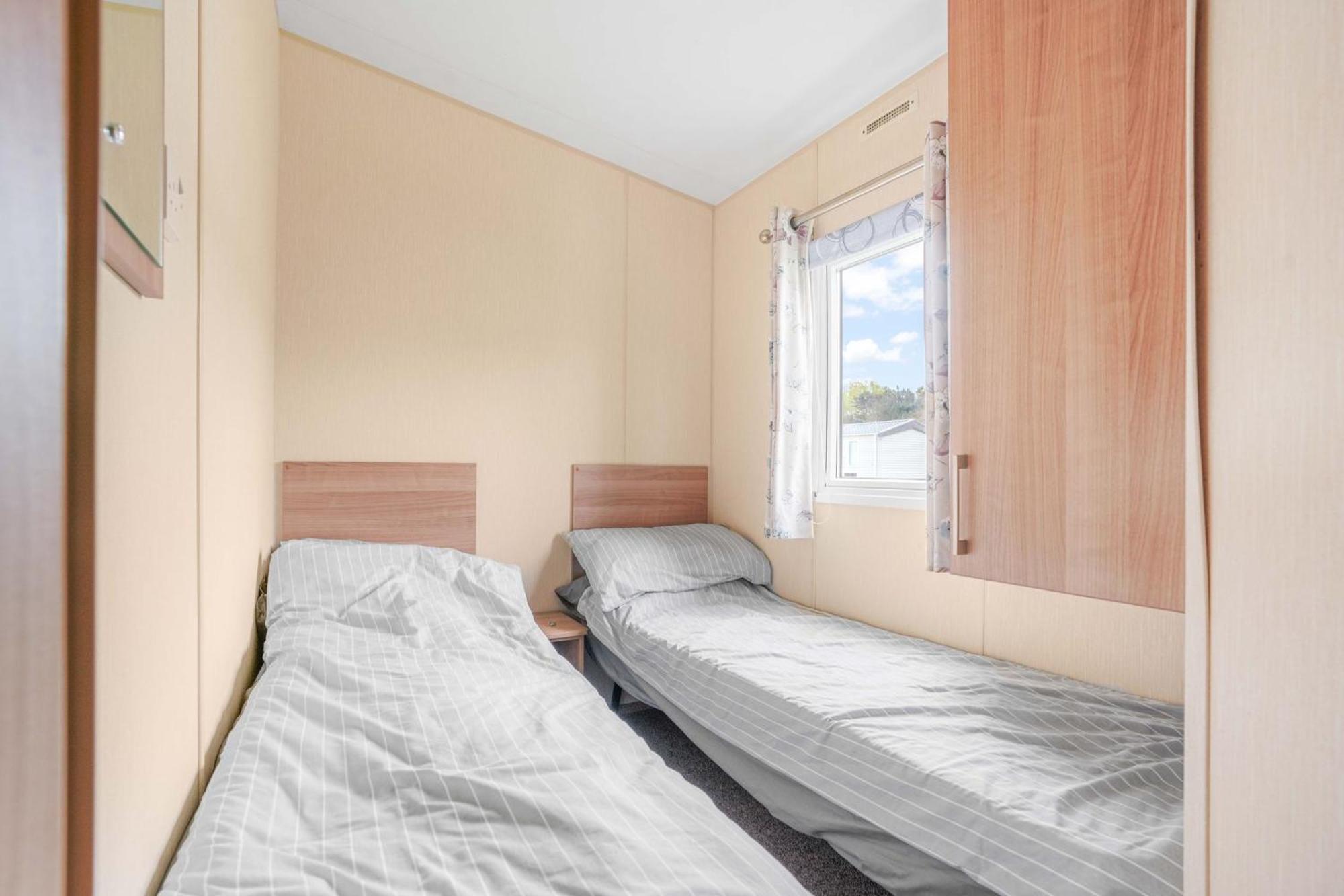 Sunscape Lodge Corton  Bagian luar foto