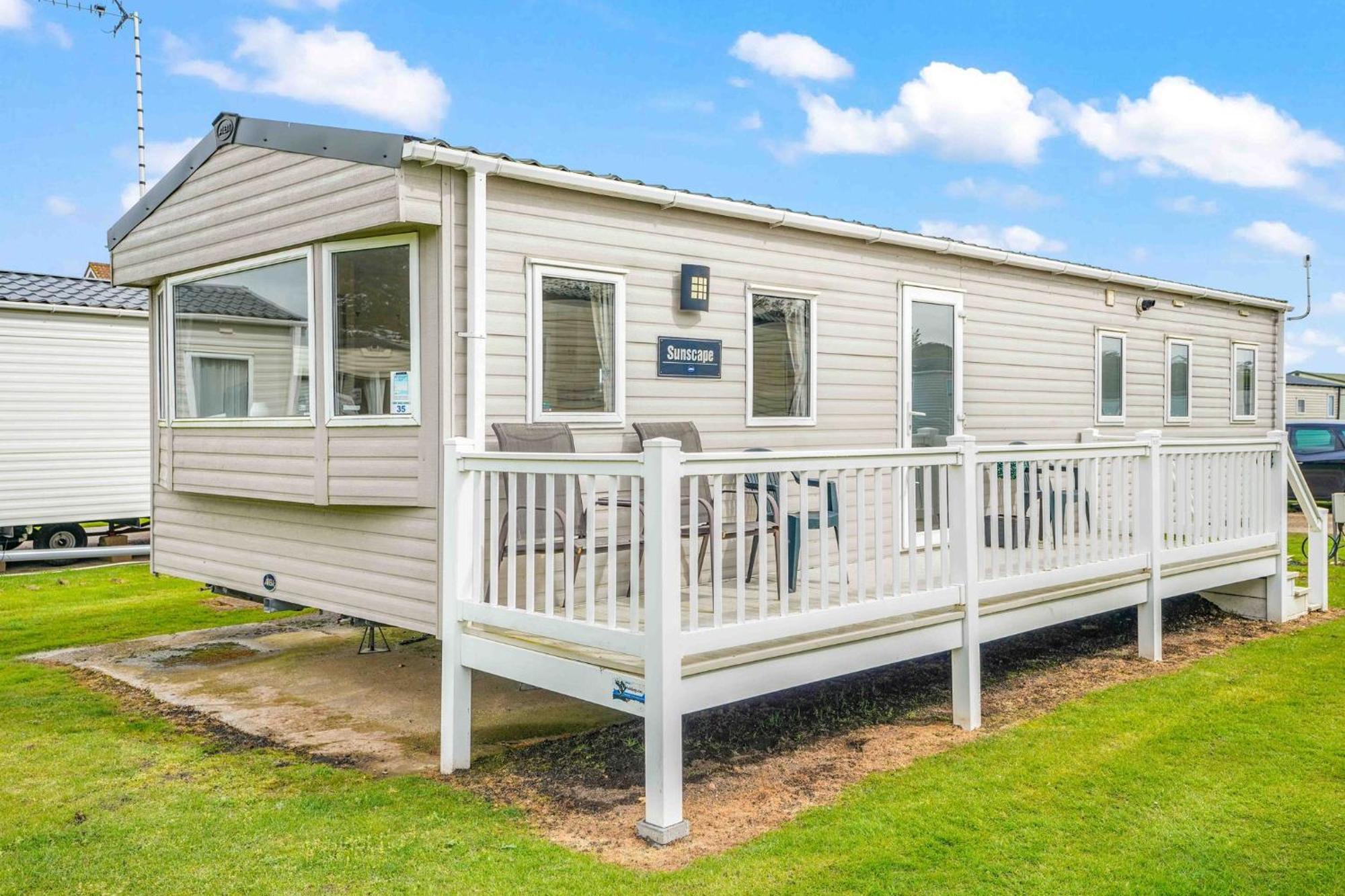 Sunscape Lodge Corton  Bagian luar foto