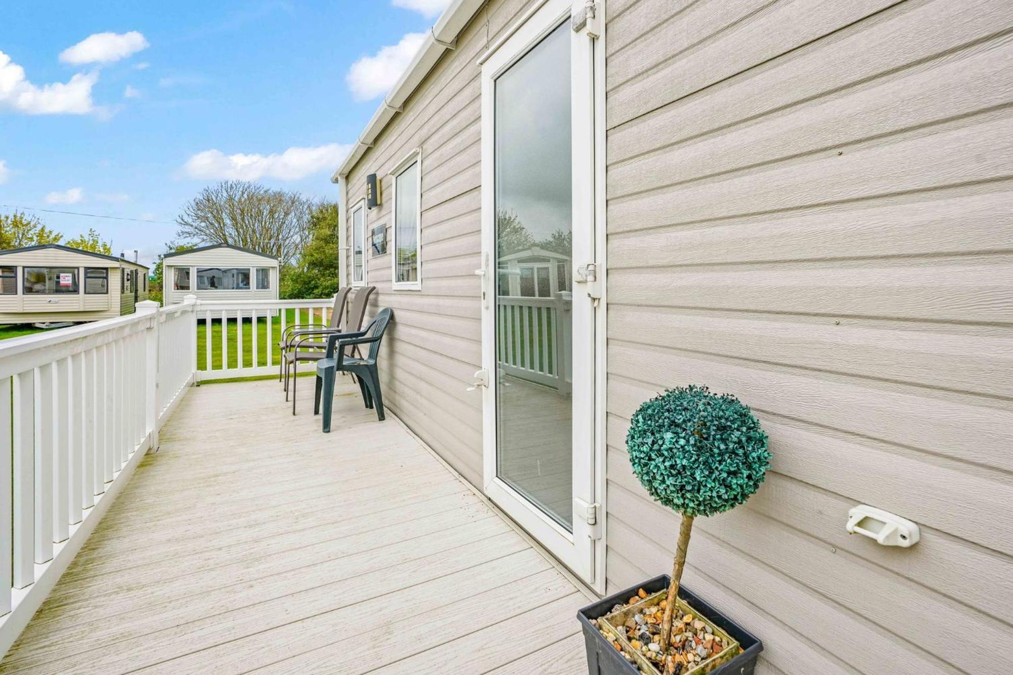 Sunscape Lodge Corton  Bagian luar foto